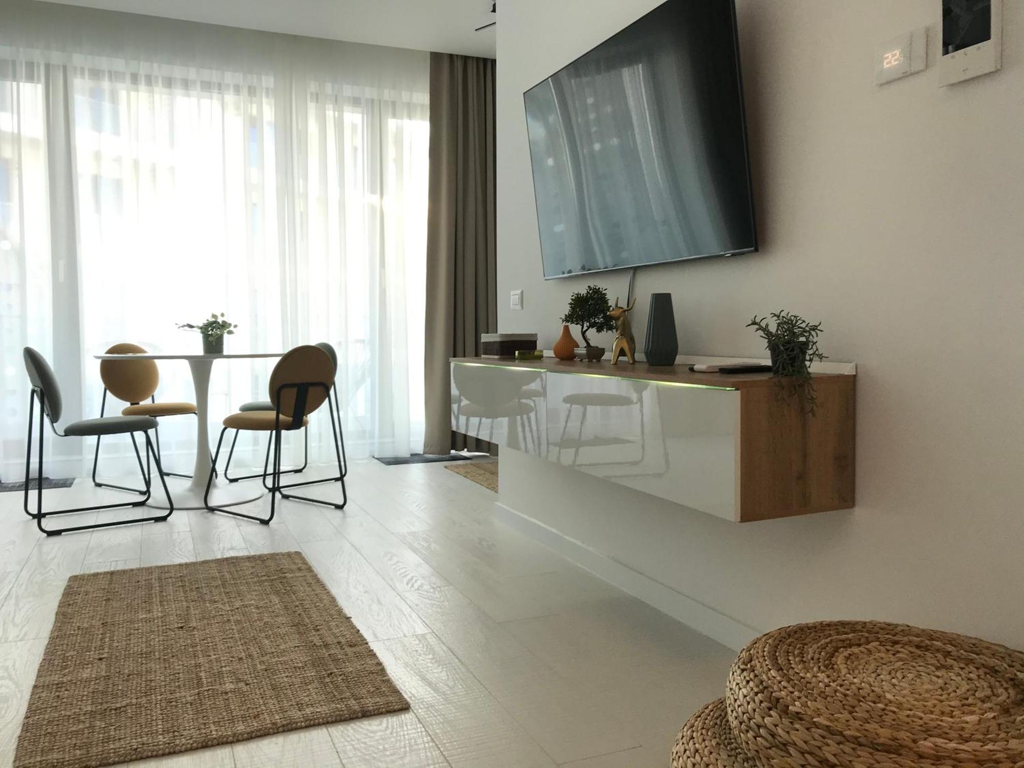 Apartment Ammos