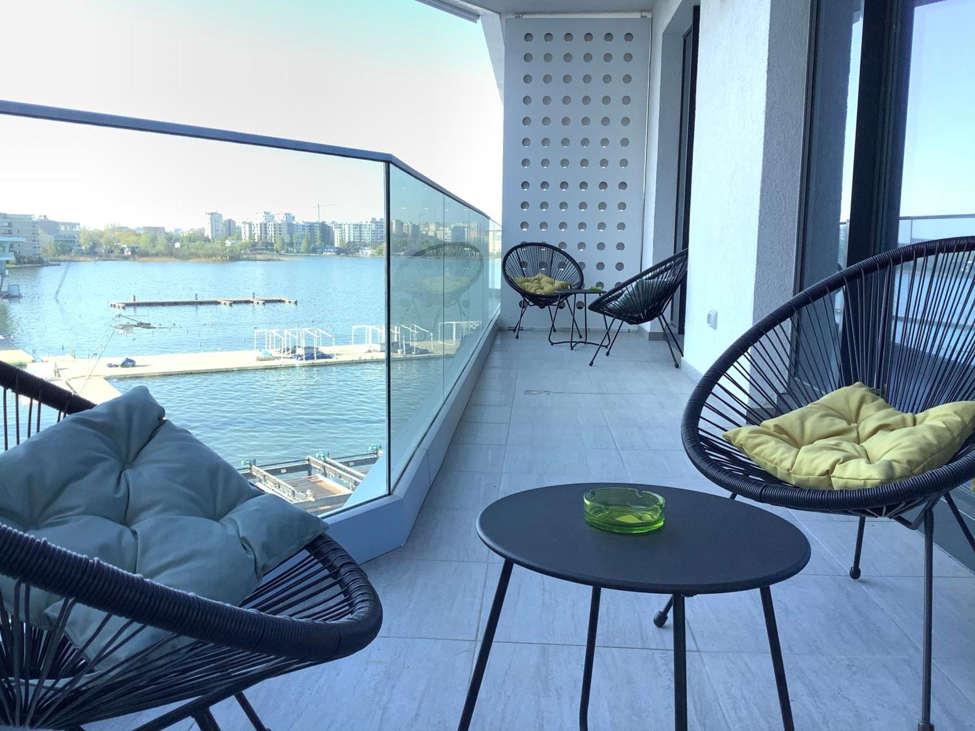 Ammos Apartment *